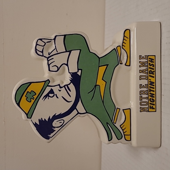 Vintage 1960's Notre Dame  Fighting Irish Leprechaun Mascot Bank - Picture 13 of 16